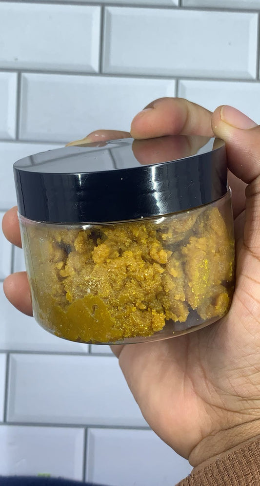 Tumeric scrub